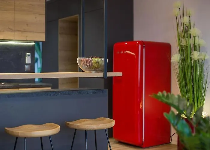 Lux Red - Bukowa Góra *